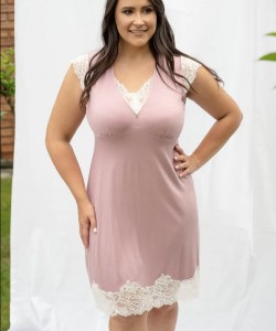 Жіноча сорочка з ніжної м'якої віскози Shato 2309 dark pink Жіноча сорочка з ніжної м'якої віскози Shato 2309 dark pink