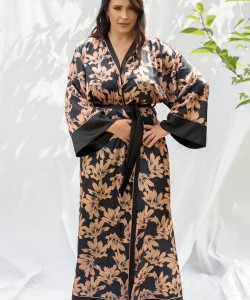 Шикарний жіночий халат з шовку Армані Shato 2305 black Шикарний жіночий халат з шовку Армані Shato 2305 black