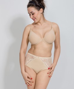 Жіночі моделюючі трусики максі з мереживом Mitex Aga Жіночі моделюючі трусики максі з мереживом Mitex Aga