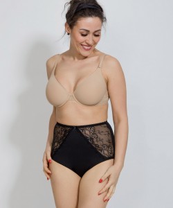 Жіночі моделюючі трусики максі з мереживом Mitex Aga