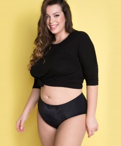 Жіночі трусики міді зі вставкою з жаккарда Julimex Agat Жіночі трусики міді зі вставкою з жаккарда Julimex Agat