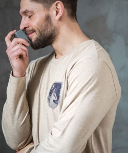 Чоловіча бавовняна піжама / домашній комплект з трикотажною кофтою та штанами з фланелі Key MNS 864 B22 Чоловіча бавовняна піжама / домашній комплект з трикотажною кофтою та штанами з фланелі Key MNS 864 B22