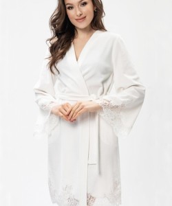 Стильний велюровий халат на бавовняній основі Shato 2430 white Стильний велюровий халат на бавовняній основі Shato 2430 white